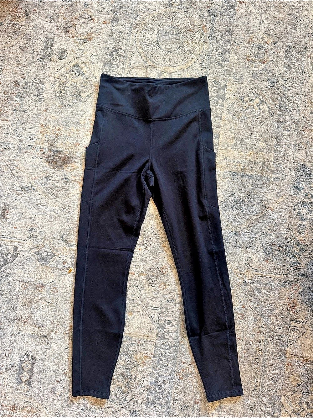 Fabletics PowerHold High-Waisted Pocket Legging Black Medium